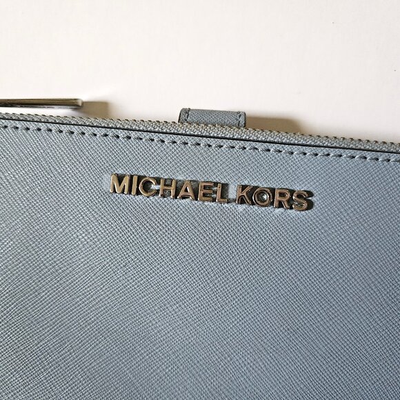 Michael Kors Adele Leather Smartphone Wristlet Wallet Chambray Blue - Picture 3 of 4